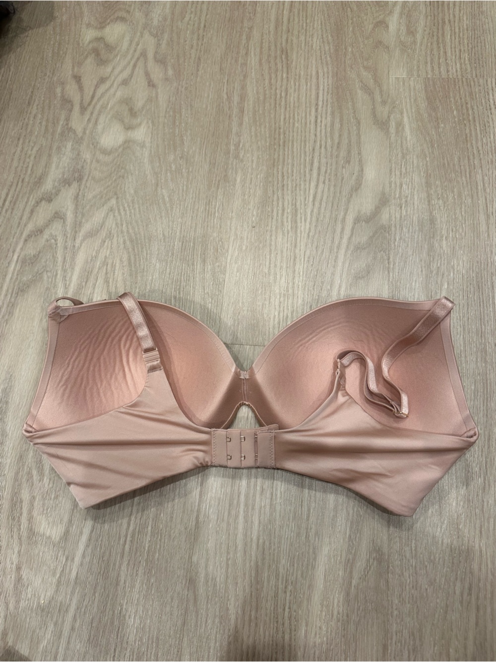 Victoria's Secret Smooth Nude Pink Push Up Bra - Picture 2 of 6